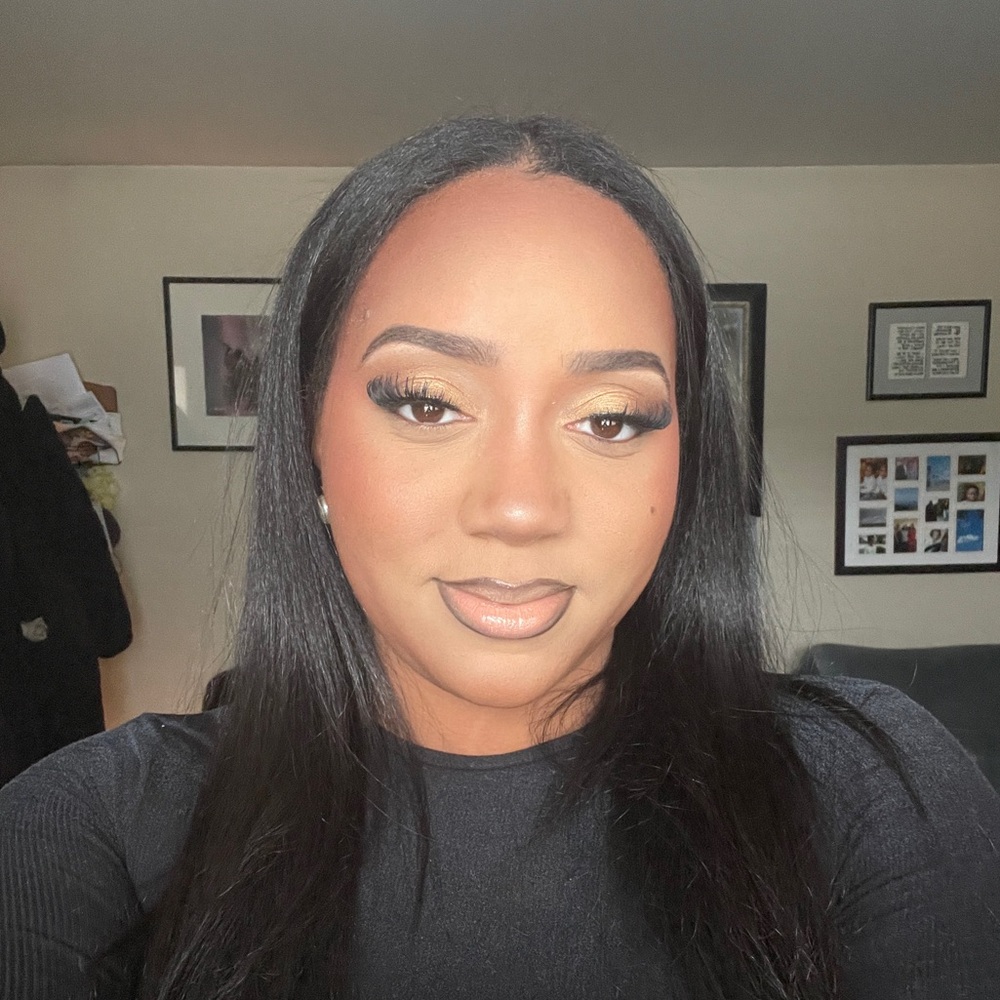Meet your Posher, Hailey